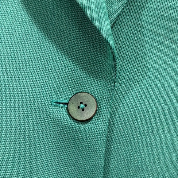 NWT. Linda Allard Ellen Tracy 100%wool blazer - Picture 4 of 10